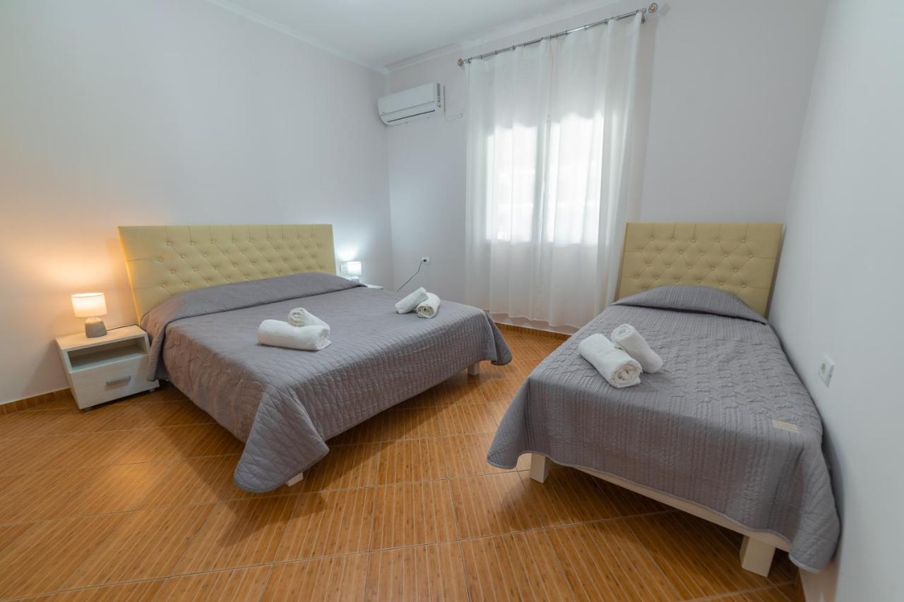 Dajana Apartments Ksamil Esterno foto