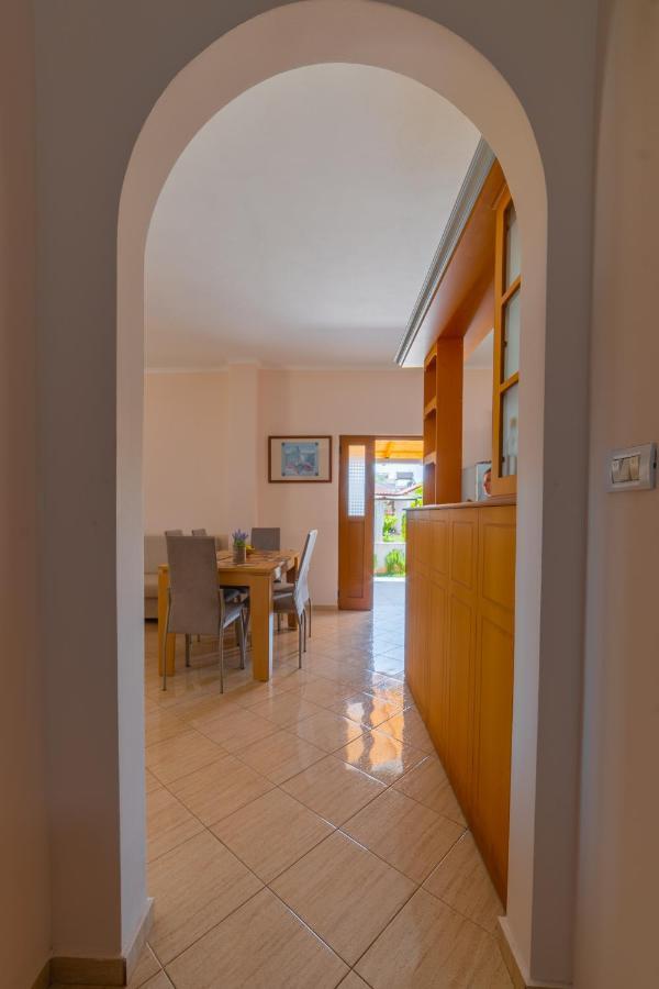 Dajana Apartments Ksamil Esterno foto